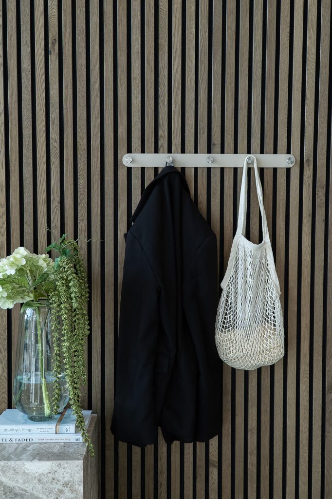 Obraz 3 z 4 w galerii CREATE | Wieszak na ubrania