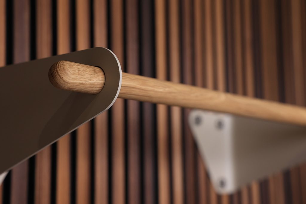 Obraz 3 z 4 w galerii Linn Drążek na ubrania