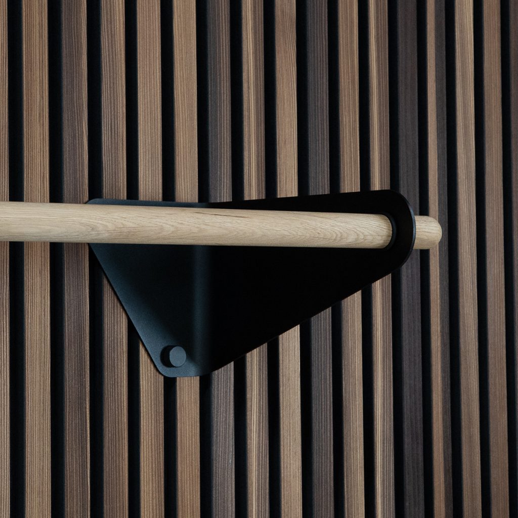 Obraz 3 z 4 w galerii Linn Drążek na ubrania