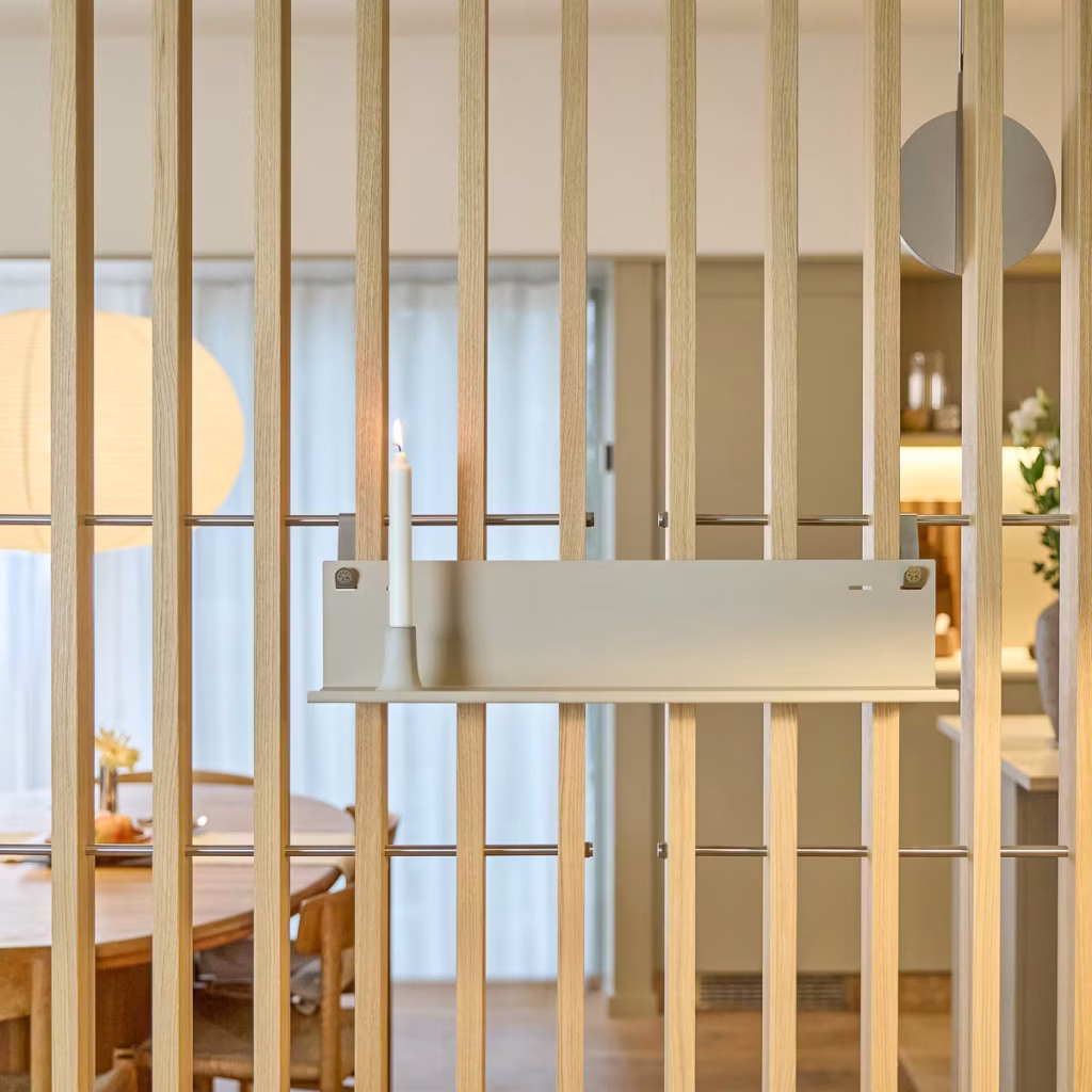 Obraz 4 z 6 w galerii EMBRACE | BM1