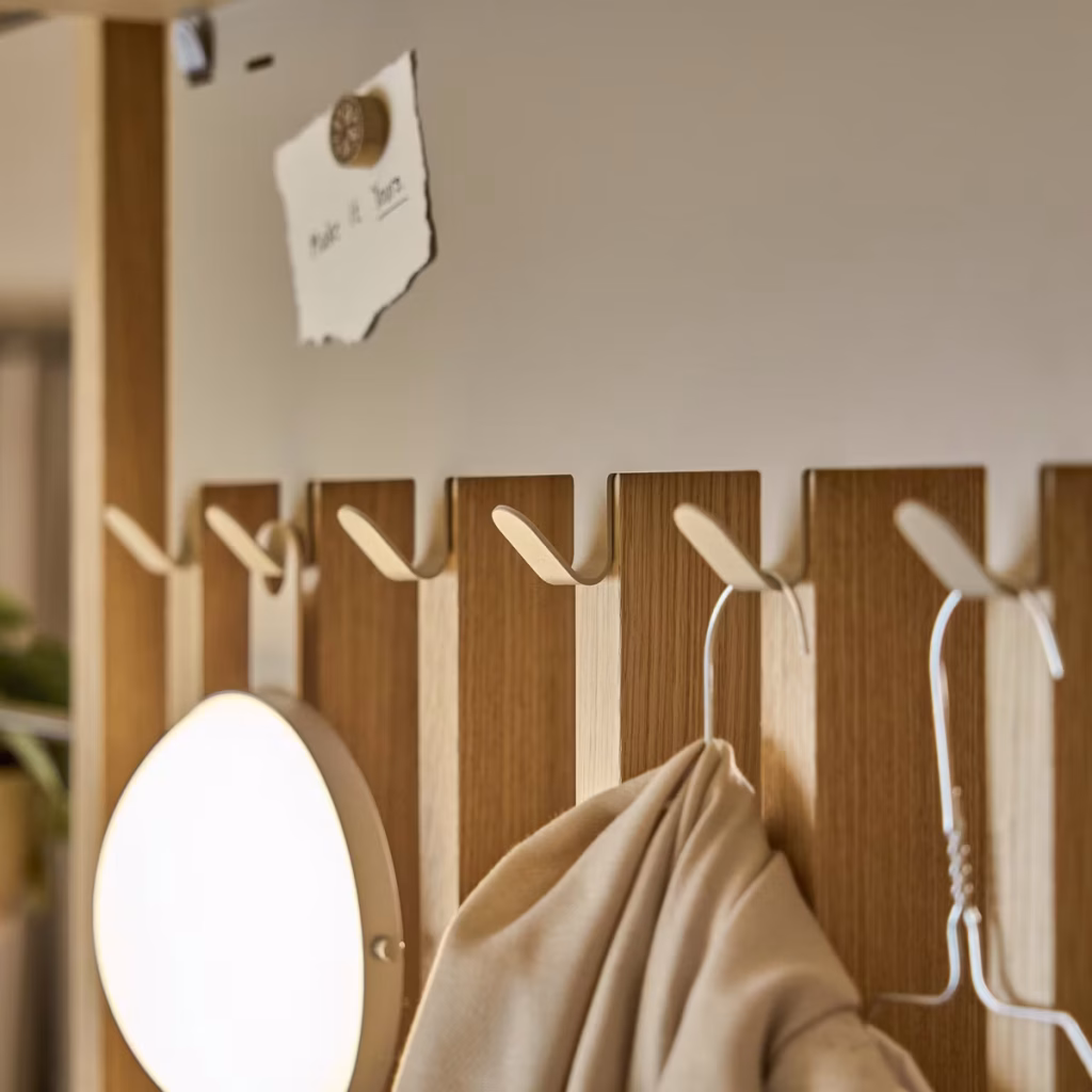 Obraz 5 z 8 w galerii EMBRACE | Nell Coat Rack