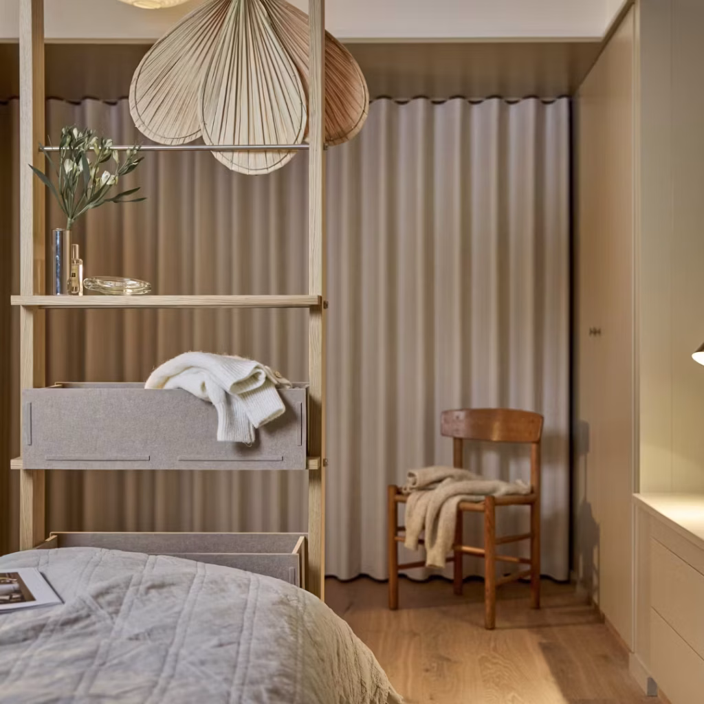 Obraz 7 z 8 w galerii EMBRACE | BM2